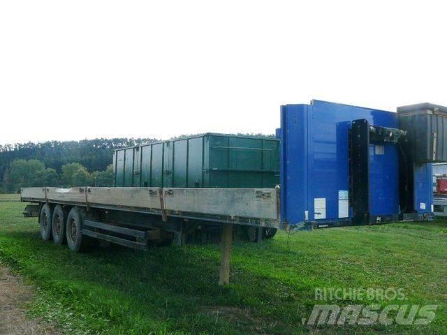 Kögel SN 24 Platós / Ponyvás félpótkocsik