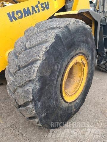 Komatsu wa480-5 Gumikerekes homlokrakodók