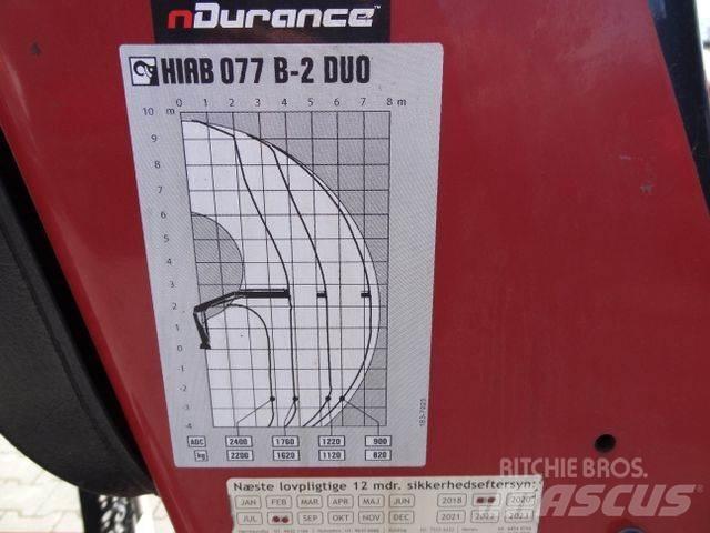  Kran Hiab 077-2 Darus teherautók