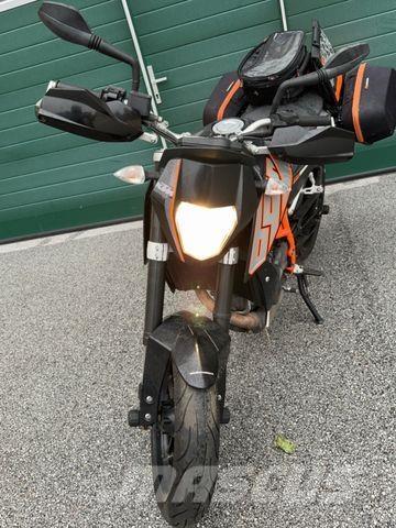 KTM 690 DUKE Egyéb