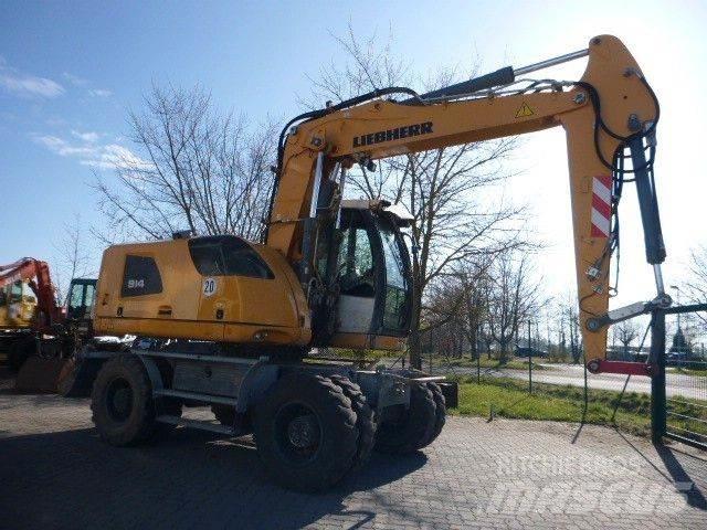 Liebherr A 914 Litr. Gumikerekes kotrók