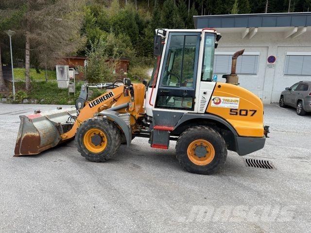 Liebherr L507 Gumikerekes homlokrakodók