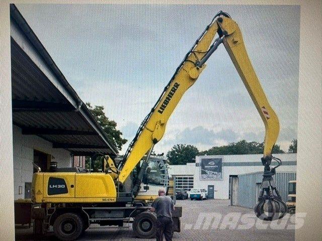 Liebherr LH30M Gumikerekes kotrók