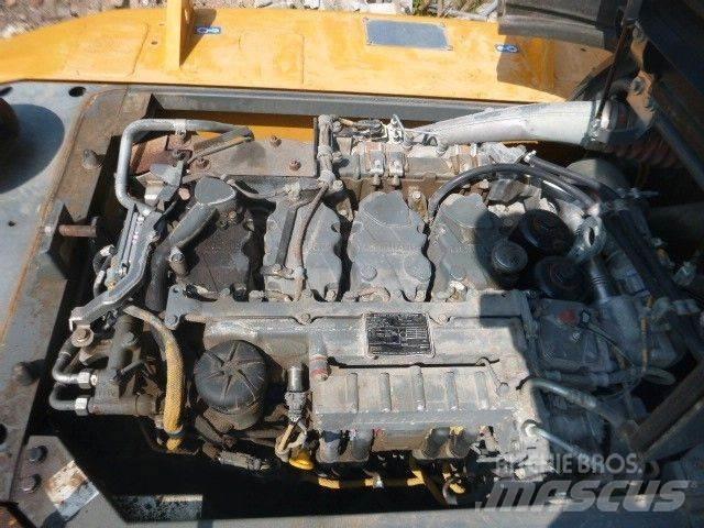 Liebherr R924 LC Lánctalpas kotrók