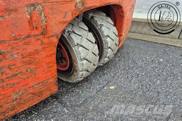 Linde E16 Elektromos targoncák