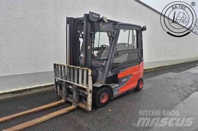 Linde E25/600 HL Elektromos targoncák