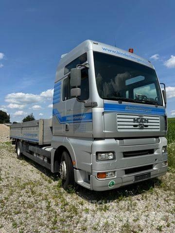 MAN TGA 18.360 FLC Platós / Ponyvás teherautók