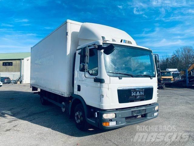 MAN TGL8.180 4X2BL Dobozos