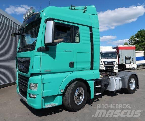 MAN TGX 18.560 FLLS Nyergesvontatók