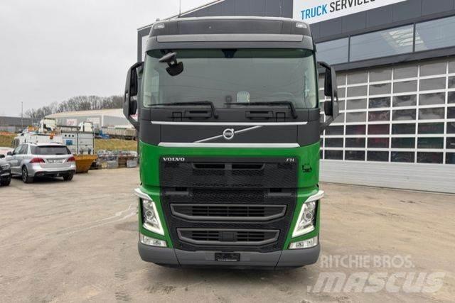 MAN TGX 33.520 6x4 Nyergesvontatók