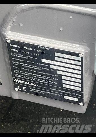 Mecalac 11 MWR Gumikerekes kotrók