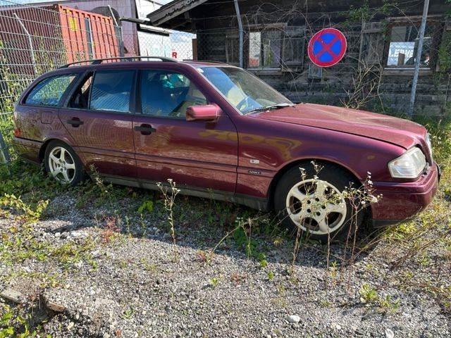Mercedes-Benz 200 Kistehergépjárművek