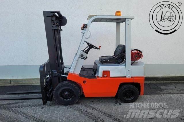 Nissan FO1 A15U Gázüzemű targoncák