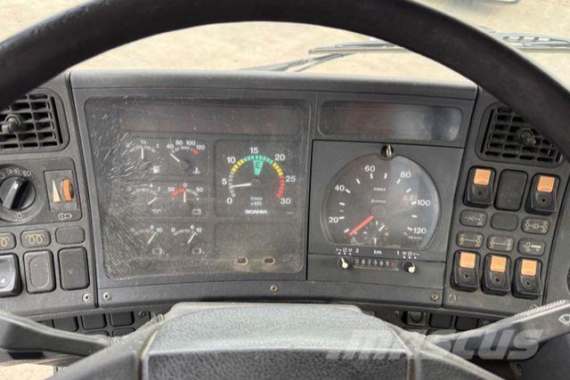Scania 93M 250 4x4 Platós / Ponyvás teherautók