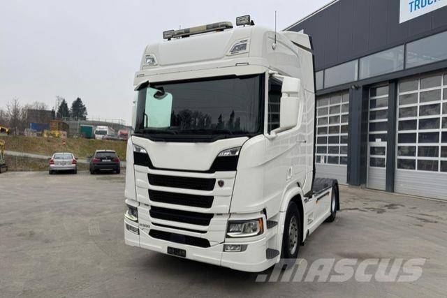 Scania R500 4x2 Nyergesvontatók