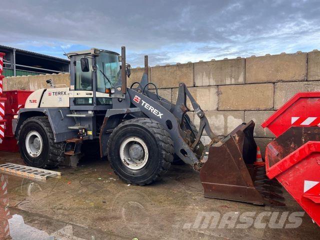Terex TL 310 Gumikerekes homlokrakodók