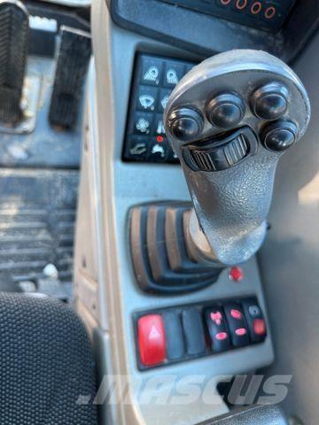 Terex TW110 Gumikerekes kotrók