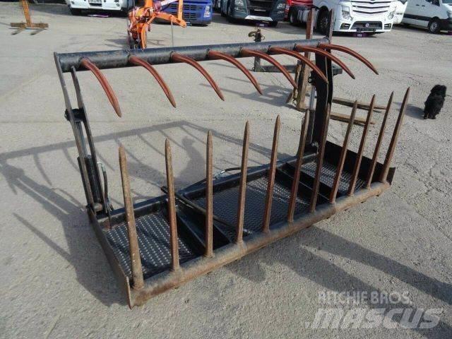  TRAC LIFT hay forks Egyéb szálastakarmányozási gépek