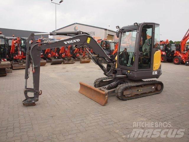 Volvo EC35D Mini kotrók < 7t