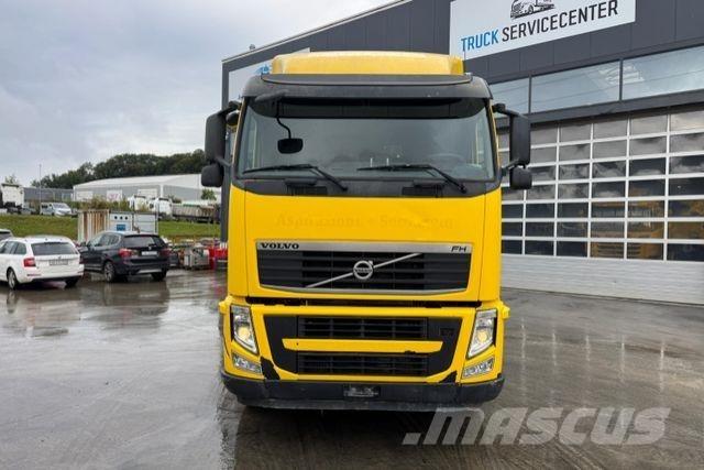 Volvo FH-500 10x4 Fülkés alváz