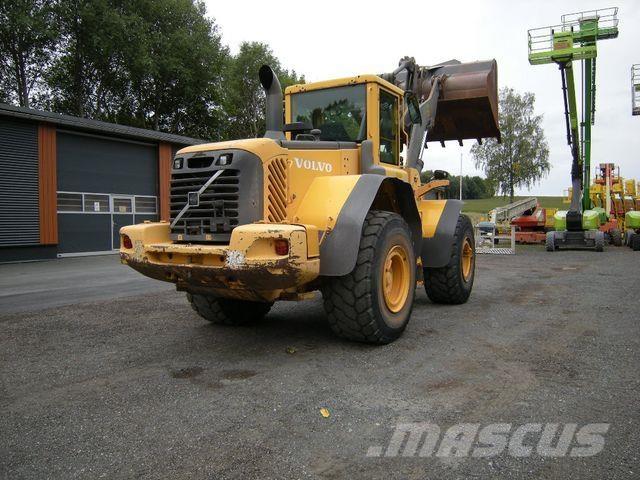 Volvo L 120 E Gumikerekes homlokrakodók