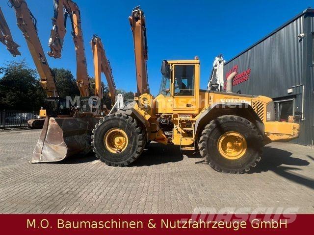 Volvo L120 E /Waage / Gumikerekes homlokrakodók