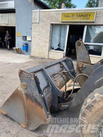Volvo L30 Gumikerekes homlokrakodók
