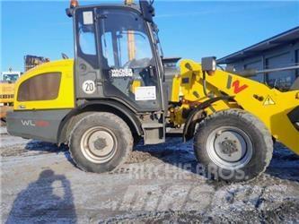 Wacker WL 44 Gumikerekes homlokrakodók