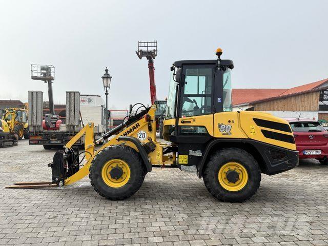 Yanmar V80 nur 330h Gumikerekes homlokrakodók