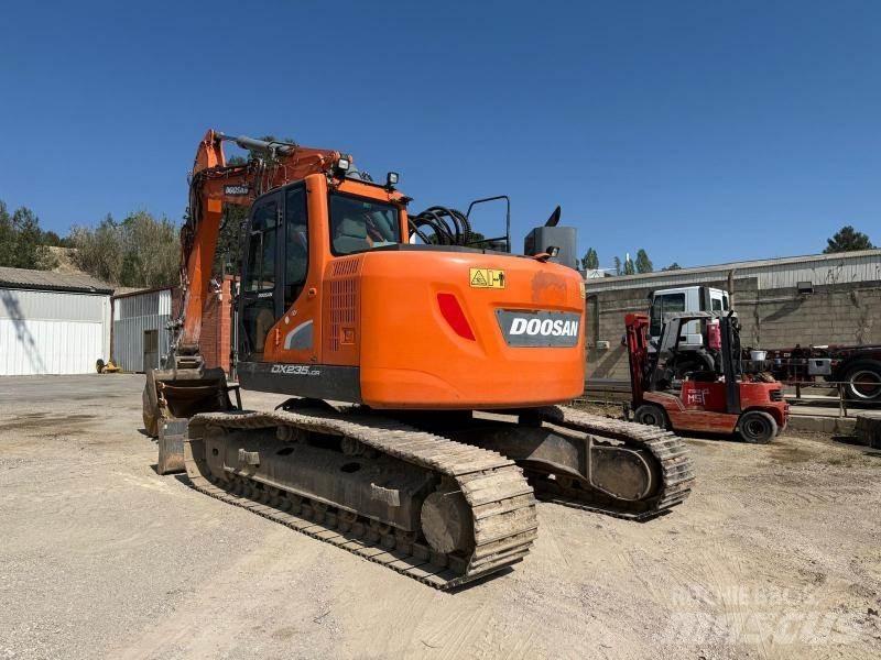 Doosan DX235LCR Lánctalpas kotrók
