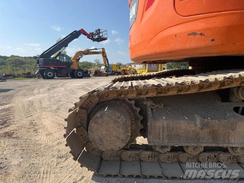 Doosan DX235LCR Lánctalpas kotrók