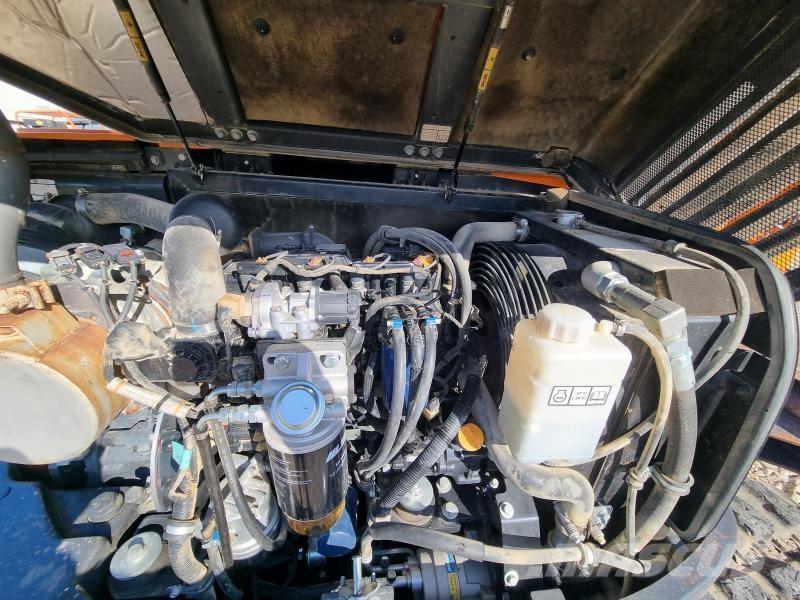 Doosan DX85 Mini kotrók < 7t