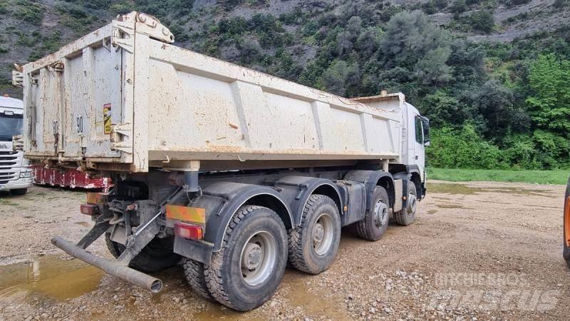 Volvo tri benne Billenő teherautók