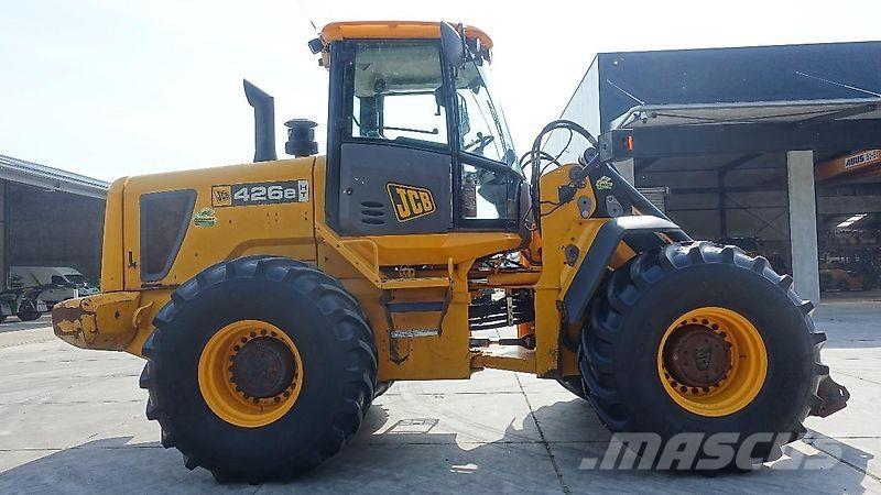 JCB 426 Gumikerekes homlokrakodók