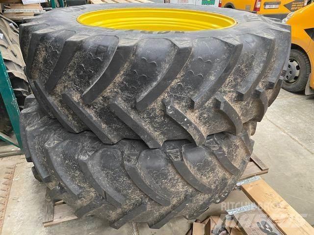 John Deere 7R Gumiabroncsok, kerekek és felnik