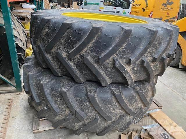 John Deere 7R Gumiabroncsok, kerekek és felnik