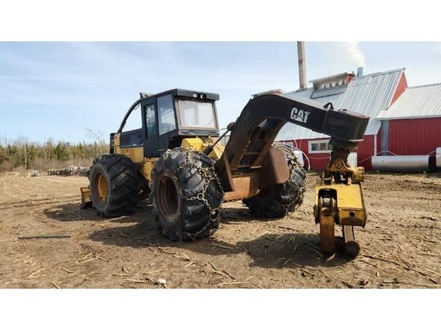 CAT 525C Skidder Építőipar - Egyebek