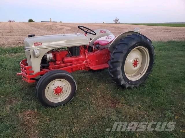 Ford 8 N Tractor Építőipar - Egyebek
