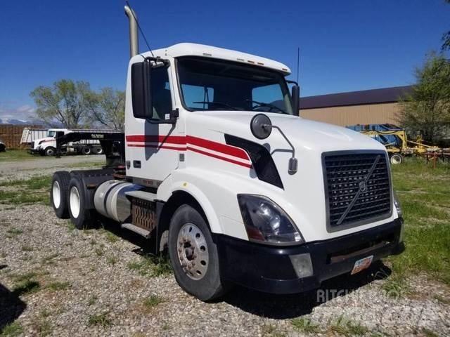 Volvo Semi Tractor Transporterek