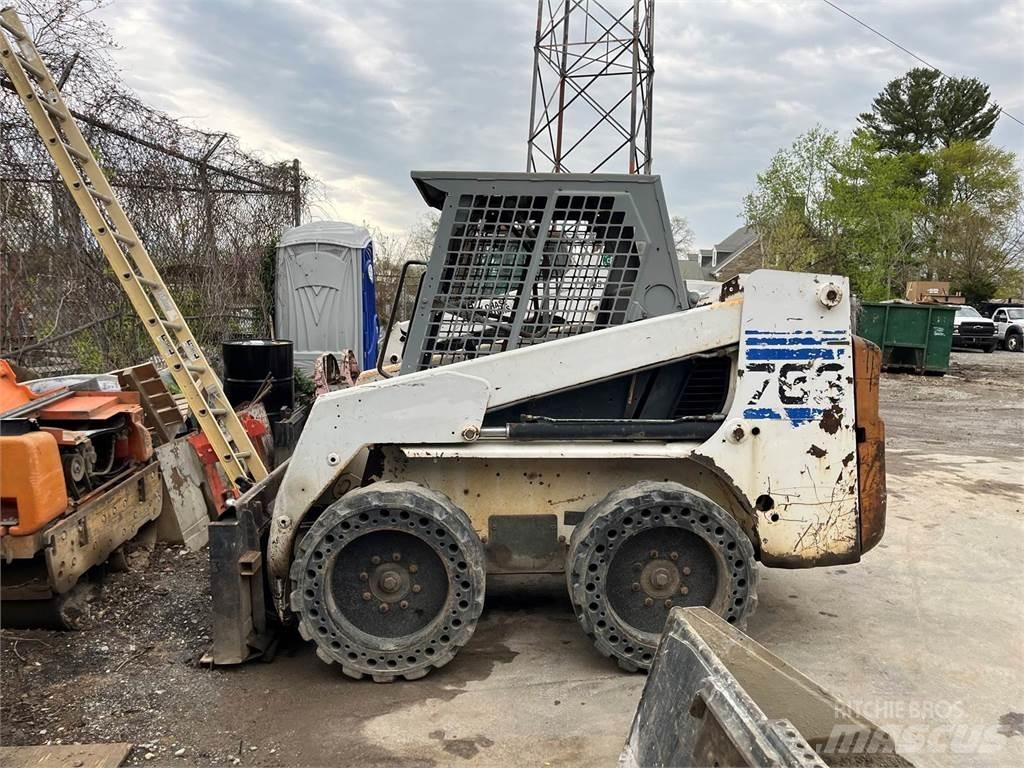 Bobcat 763 Kompaktrakodók