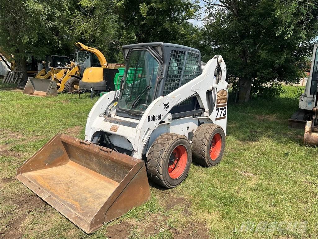 Bobcat 773 Kompaktrakodók