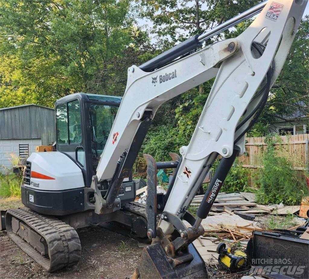 Bobcat E50 Lánctalpas kotrók