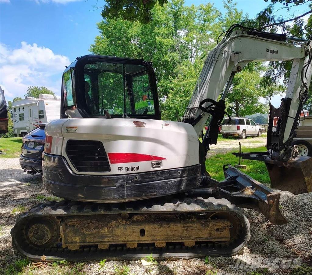 Bobcat E85 Lánctalpas kotrók