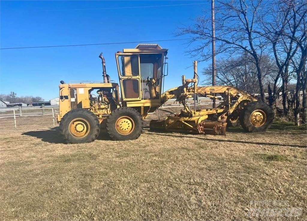 CAT 130G Gréderek