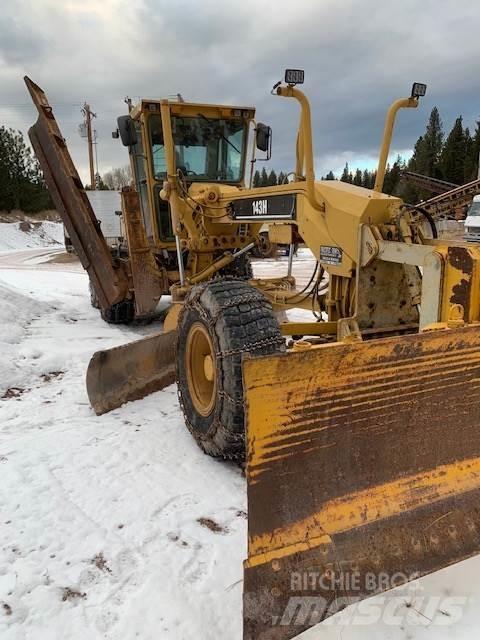 CAT 143H Gréderek