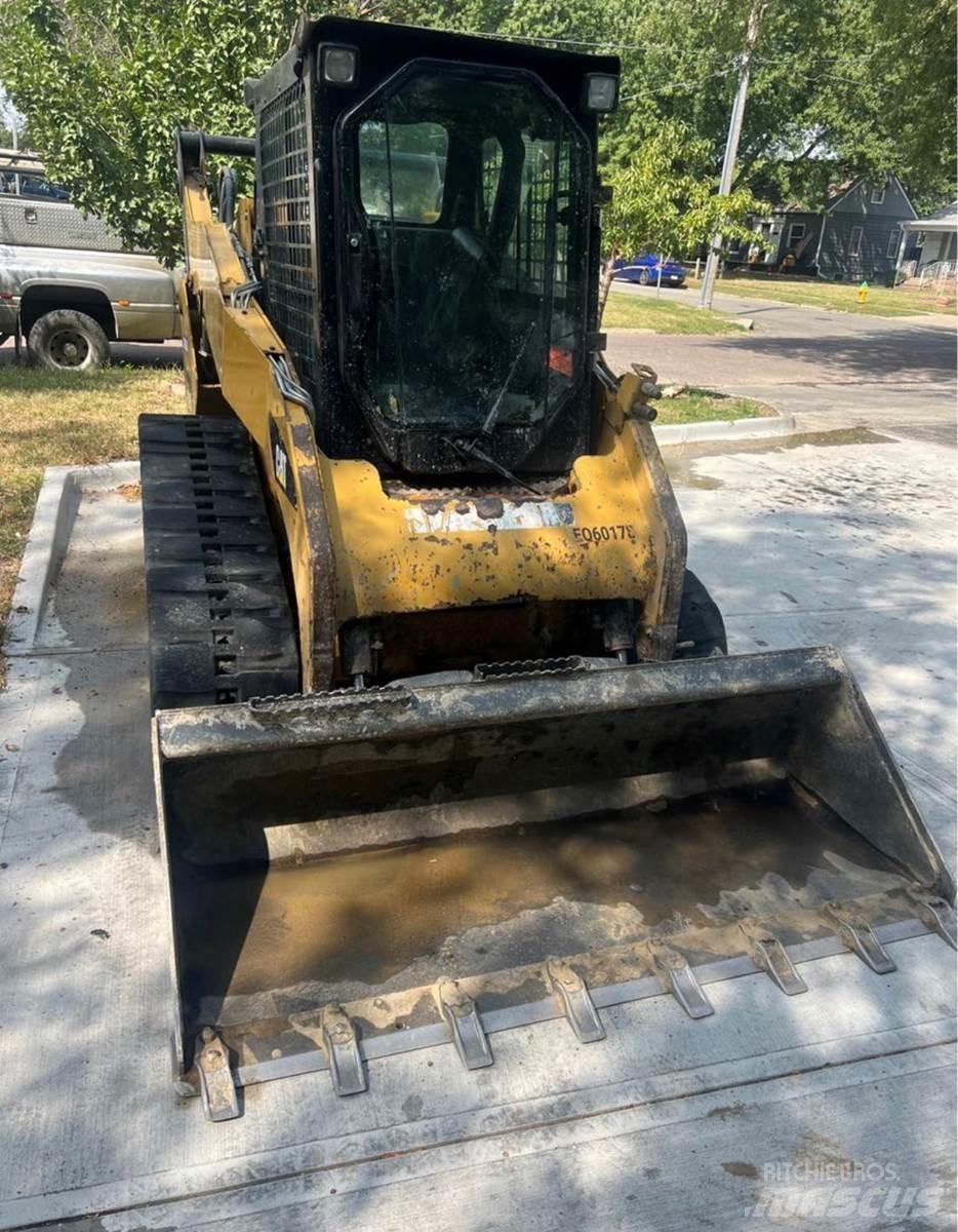 CAT 259B3 Kompaktrakodók