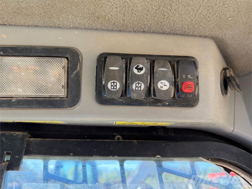 CAT 277D Kompaktrakodók