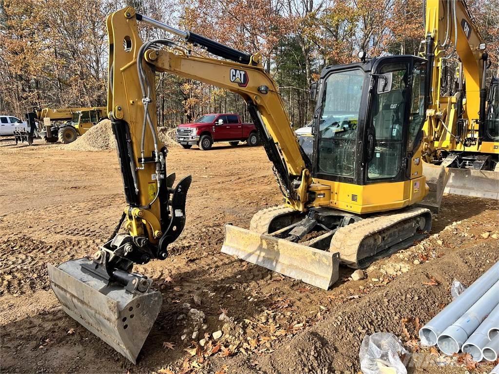 CAT 304 Lánctalpas kotrók