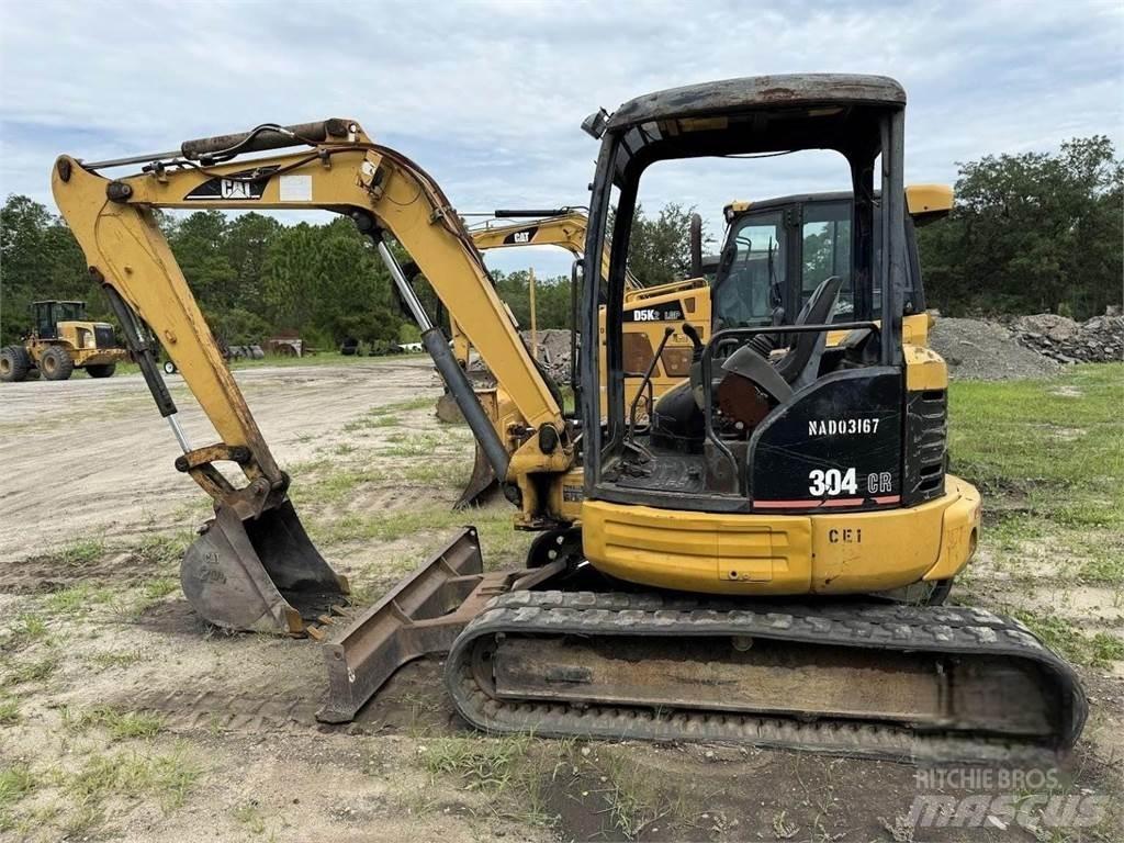 CAT 304CR Mini kotrók < 7t