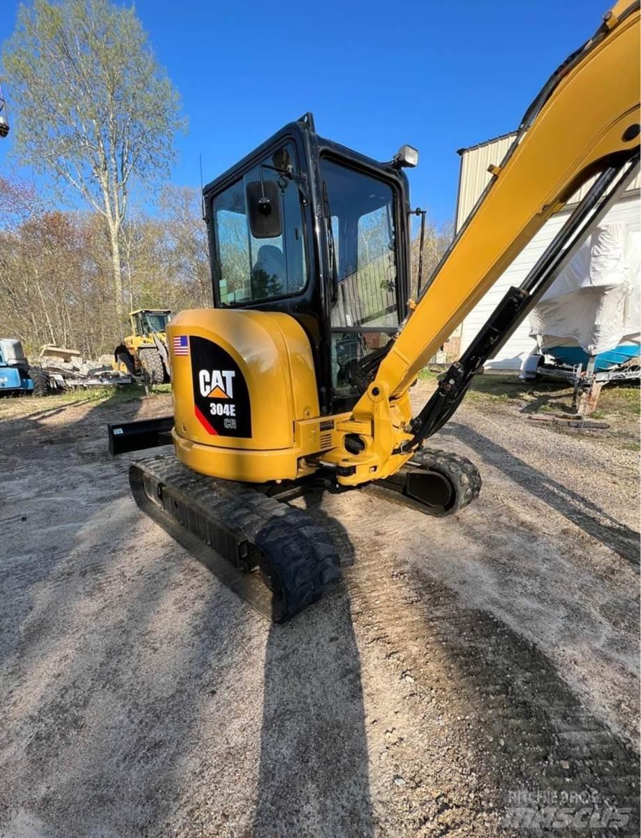 CAT 304E Mini kotrók < 7t